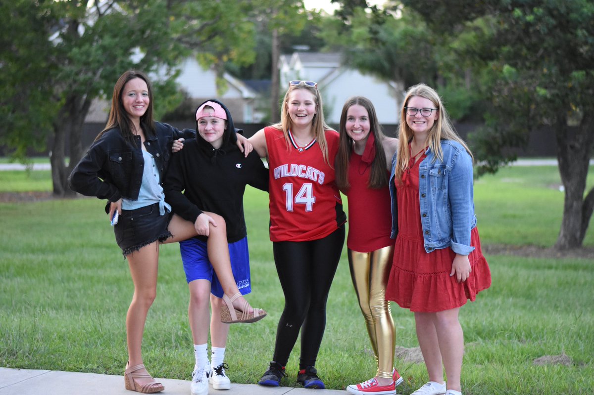 fhsswimdive's tweet photo. Girls night! https://t.co/P4KMCd47fC