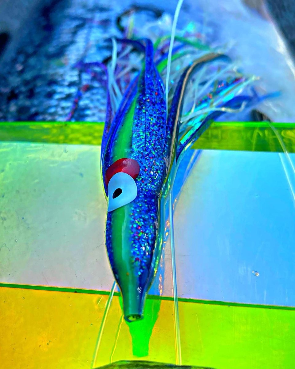 Pro Staff Martin Paul took part in the Everett Coho Derby this past weekend with a few friends. Although they didn't strike it rich a few nice fish were encountered and a lot of good laughs were shared! Oki Phantom Flashers and Yamashita hootchies continue to put fish in the box!