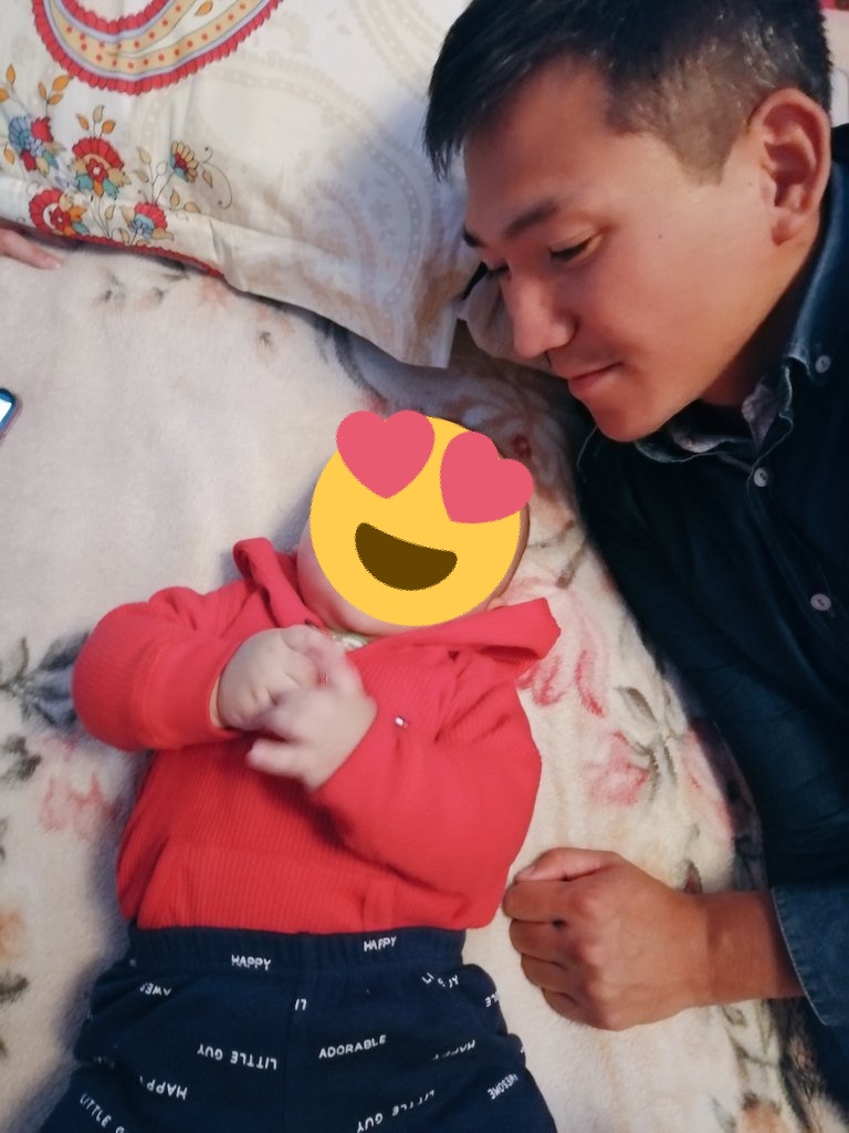 alias_05's tweet image. Сегодня мы с мужем пережили #миниинфаркт. Никому не желаю оказаться в такой ситуации, в какой оказалась я, держа сына на руках. Пусть это фото будет здесь.