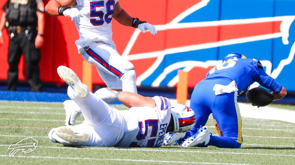 First career sack for @AJEpenesa24. 😤

#LARvsBUF | #BillsMafia
