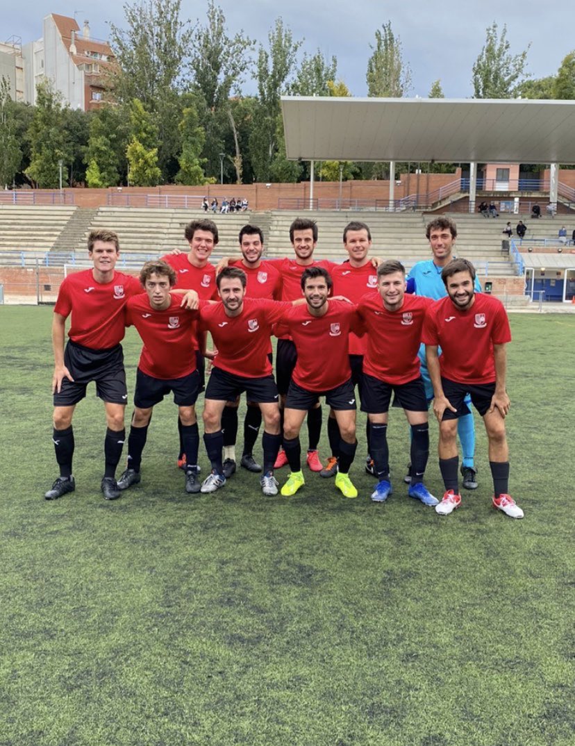[PRIMER EQUIP]

Últim test de pretemporada avui vs <a href="/CFAEspluguenc/">CFA Espluguenc</a>. Ja pensant en el debut del proper cap de setmana davant <a href="/CEEuropa/">Club Esportiu Europa</a> B.

Moltes gràcies per les facilitats <a href="/CFAEspluguenc/">CFA Espluguenc</a> i molta sort aquesta temporada!

#SISISICSI