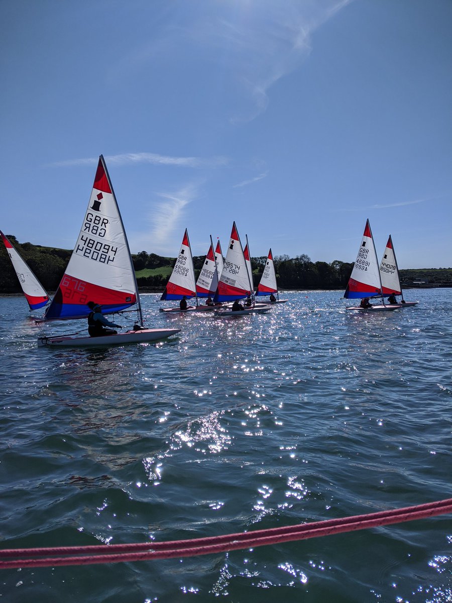 PPSailAcademy's tweet photo. Sun was shining, some wind and plenty of tide!
#toppers #toppersailing #PPSAsailing #rya #britishyouthsailing #byssailing
#dinghysailing #dinghy #youthsailing #pembrokeshiresailing #welshsailing
@RYACymruWales https://t.co/iFi8EQlIzK