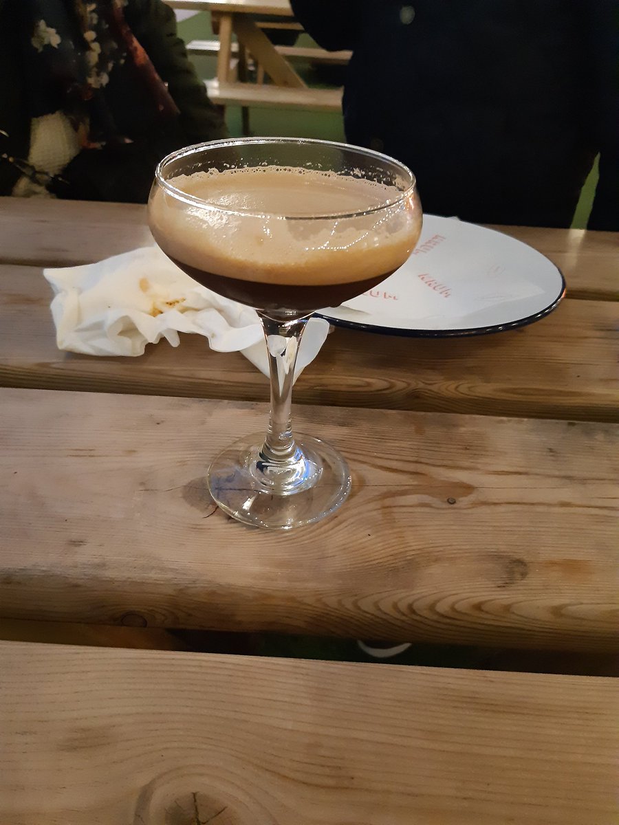 michelleeng3's tweet photo. A walk and food and drink out (on the town) #prettygoodsunday escape to freight island! https://t.co/i58qtejvVp