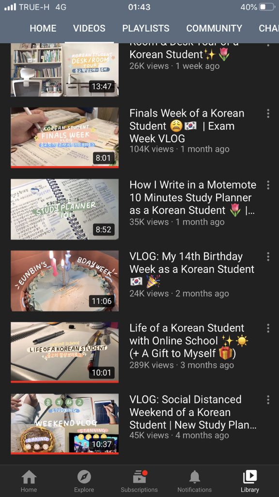 เรื่องช้อคที่สุดของวัน ดูช่องคนเกาหลีอันนี้บ่อยมาก คือแบบมู้ดแอนโทนสบายตาแล้วเขาดูเปนคนมีแพลนอะ จะทำอะไรก้คือวางแพลน ลายมือสวย วาดเขียนอะไรก้น่ารัก ทำอาหารต่างๆ คือชอบอะละมีซับอิ้งด้วย เรื่องพีคคือเขาอายุ13 กุแบบช้อค แบบเขาตั้งใจเรียน ดูโตมาก หันกลับมาดูตัวเองที่20เออไม่พุดดีก่า