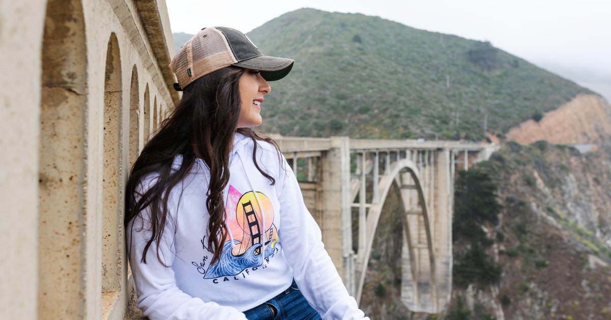One of the most breathtaking views in California -- Bixby Bridge in Big Sur. #wheredoyoucali #californiaclassics  #californiaclassicsclothing bit.ly/31TE3IO