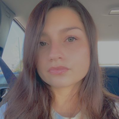 SadieReneeSmith's tweet photo. #NewProfilePic https://t.co/Ct7Xr8xvsA