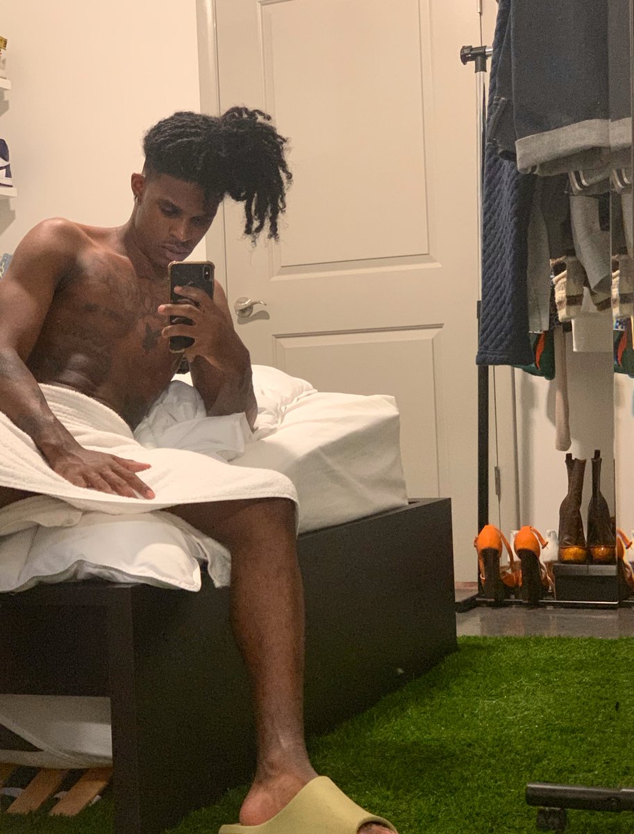 hcirhigher's tweet photo. im so happy about my progression.. i got a lil ways to go but i’m working 😭🤝 https://t.co/rp7n6nxNZD