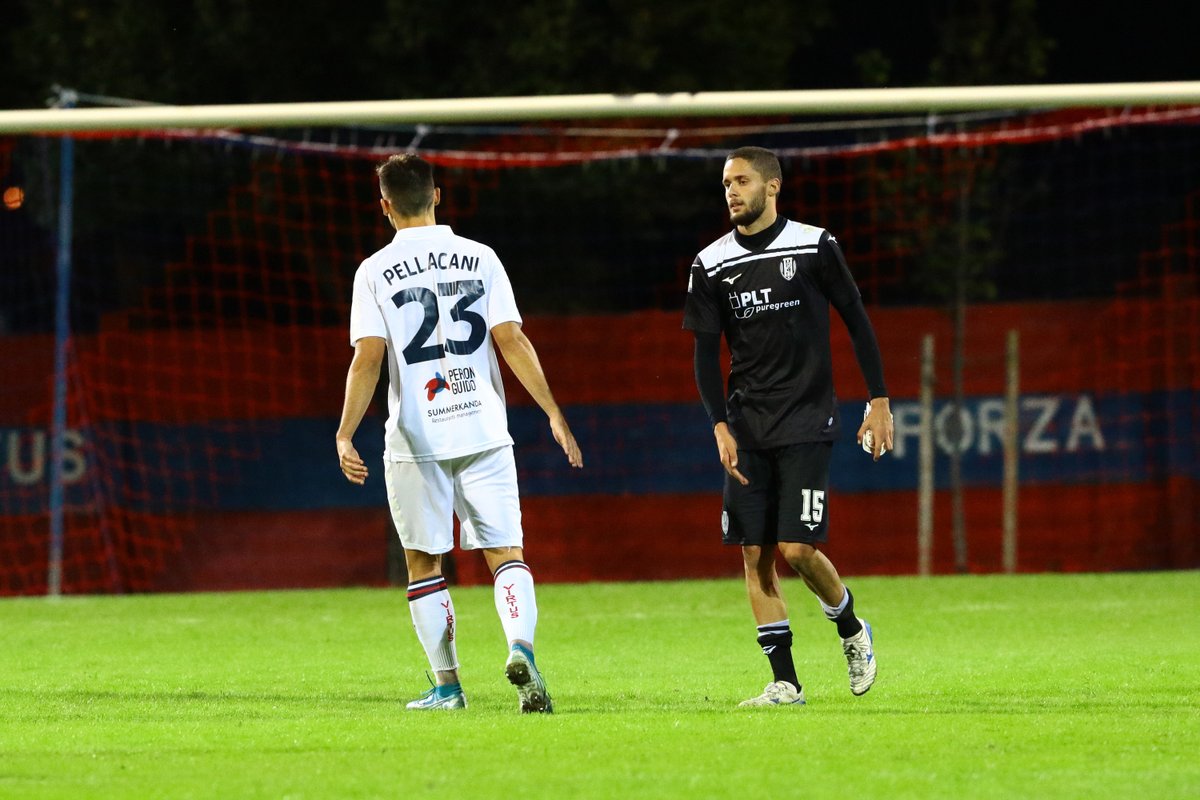 calciocesenafc's tweet image. 🗣️"Questa partita un’incognita, però credo che la squadra abbia fatto bene"
🎙️ Andrea #Ciofi al termine di #VVECES 

➡️ calciocesena.com/it/news/2020/9…