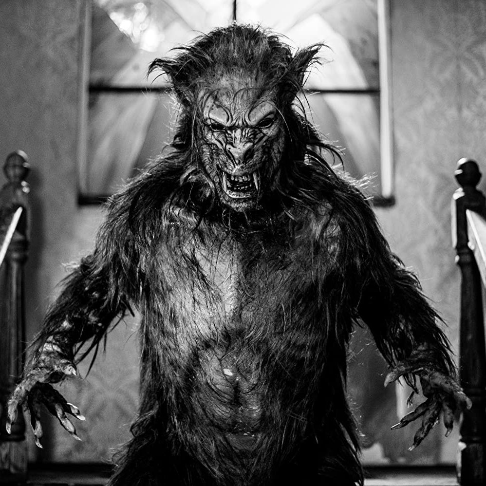 before its release into the wild tomorrow here's the trailer for 'A Werewolf in England', 

filmed earlier this year - with me!! and a whole innsworth of terrifyingly terrific others!! 🐺🌕🖤

link:

youtu.be/1B46CwkwyRU

and buy here:

amazon.co.uk/Werewolf-Engla…