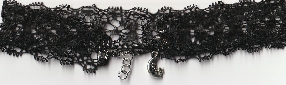 GiftsStarr's tweet photo. Get 20% off when you spend $10 or more with our SPOOKY sale!
#StarrHandmadeGifts #HandmadeGifts #HandmadeJewelry #Halloween #SpookySale #SpookySeason #HandmadeChokers #HandmadeNecklaces
Shop here!: https://t.co/jlqydUQcmy https://t.co/yv1mP6OWPB