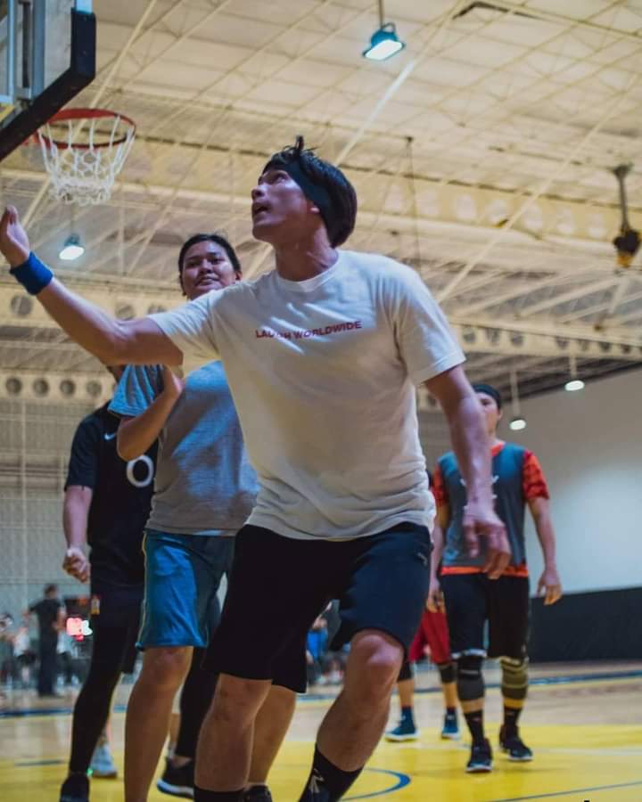 Here's Nadech playing basketball. (AFAIK they also have a tournament for charity?? Somebody correct pls if I am wrong)P. S. His girl plays with him too--basketball! #ณเดชน์  #nadech  #kugimiyas