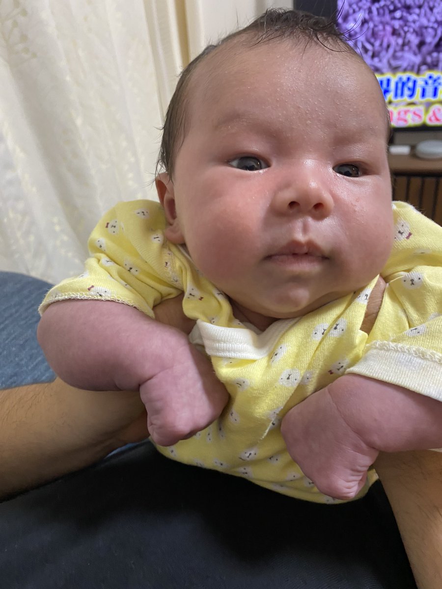 kat4649kiu's tweet photo. 朝から左目が死ぬほど痛い。
コンタクトが全然あってないなこれ。 https://t.co/4q0Q0k0n1F