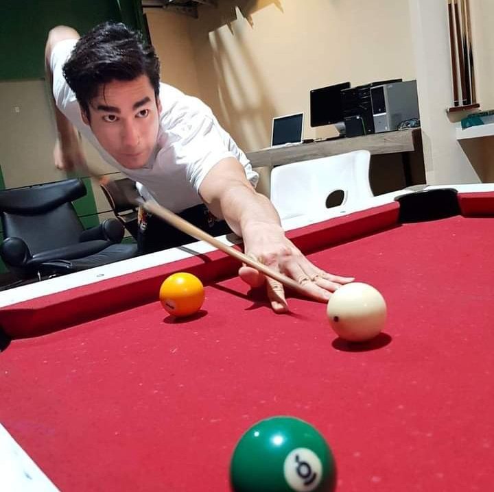 Here's nadech playing golf, pool and beach volleyball  #ณเดชน์  #nadech  #kugimiyas