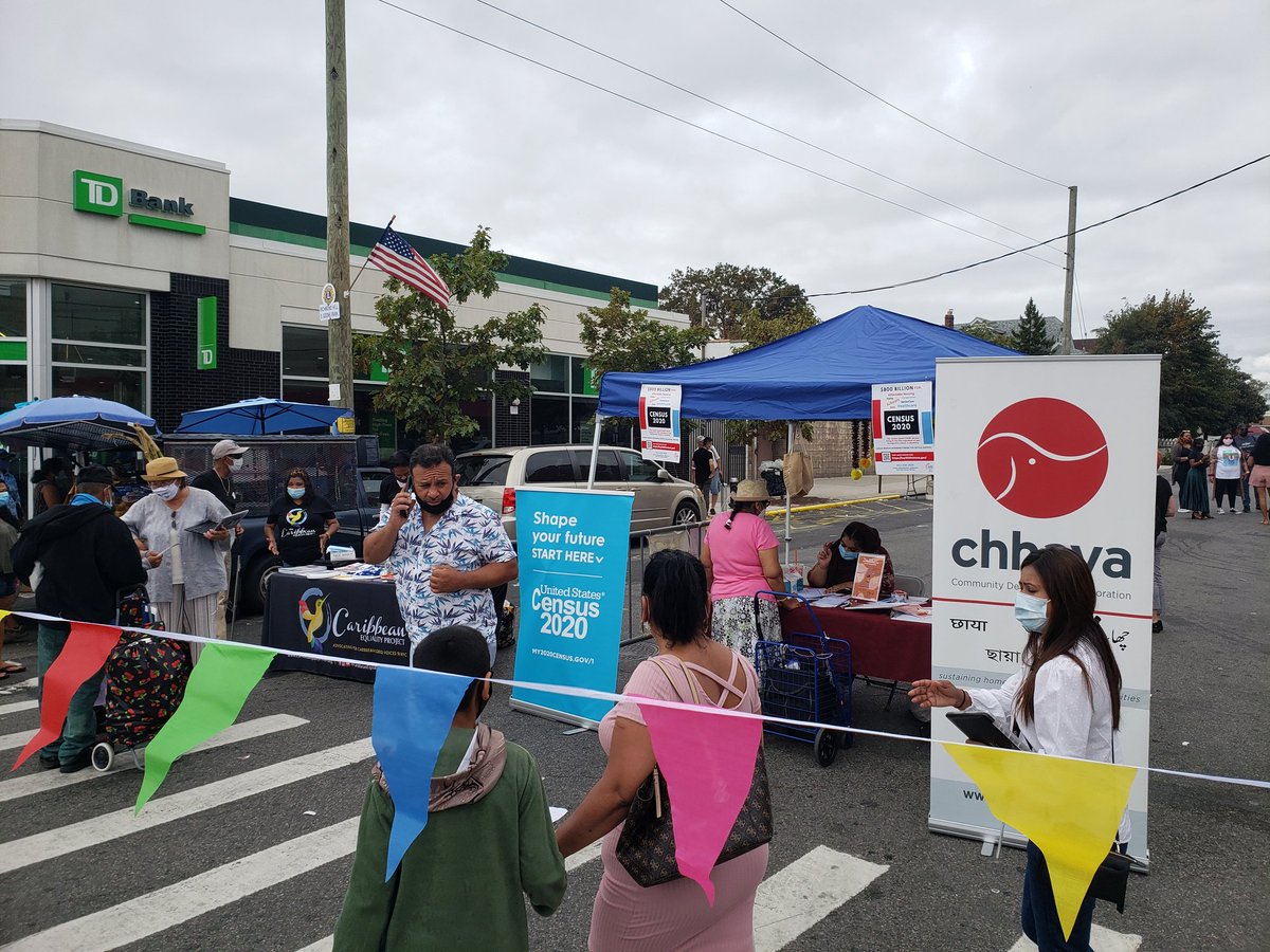 Today a few community groups got together and shut down 120th st in Richmond Hill as an open street. We filled out folx census, gave out doubles,played games, blasted Punjabi and IndoCaribbean music and celebrated as community.