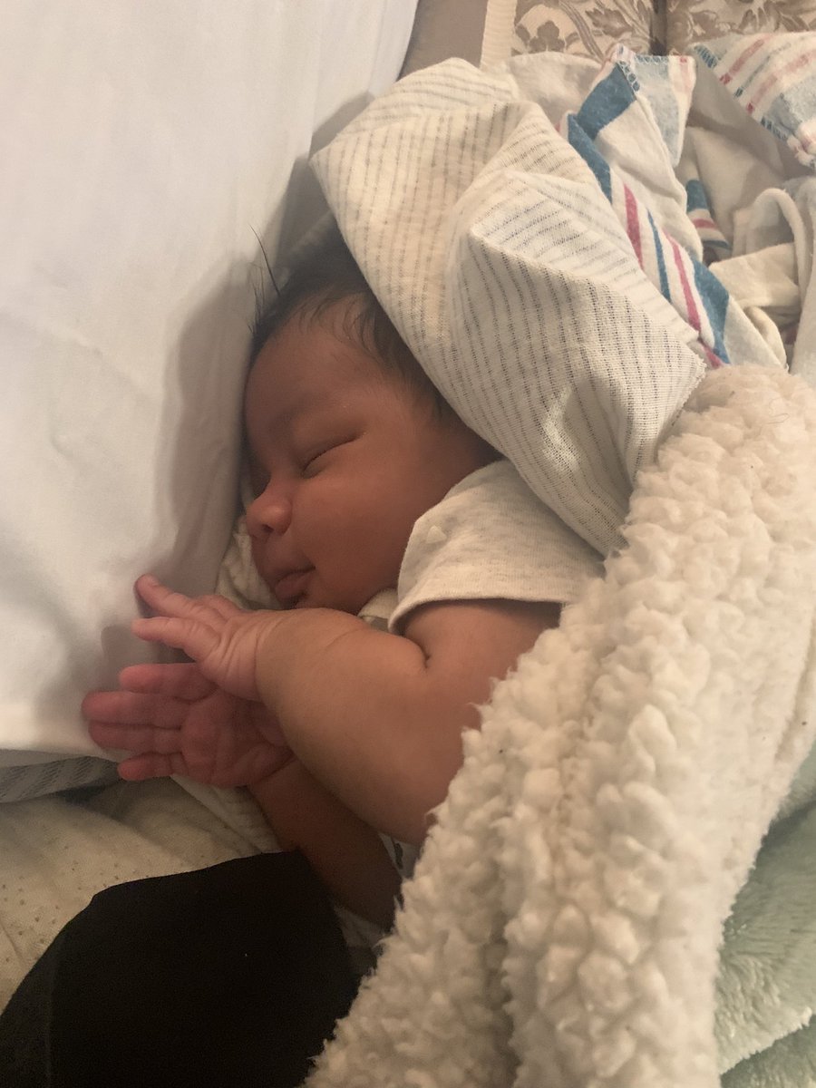 aylessaa's tweet image. My Mr. sweetface is one month today🥺