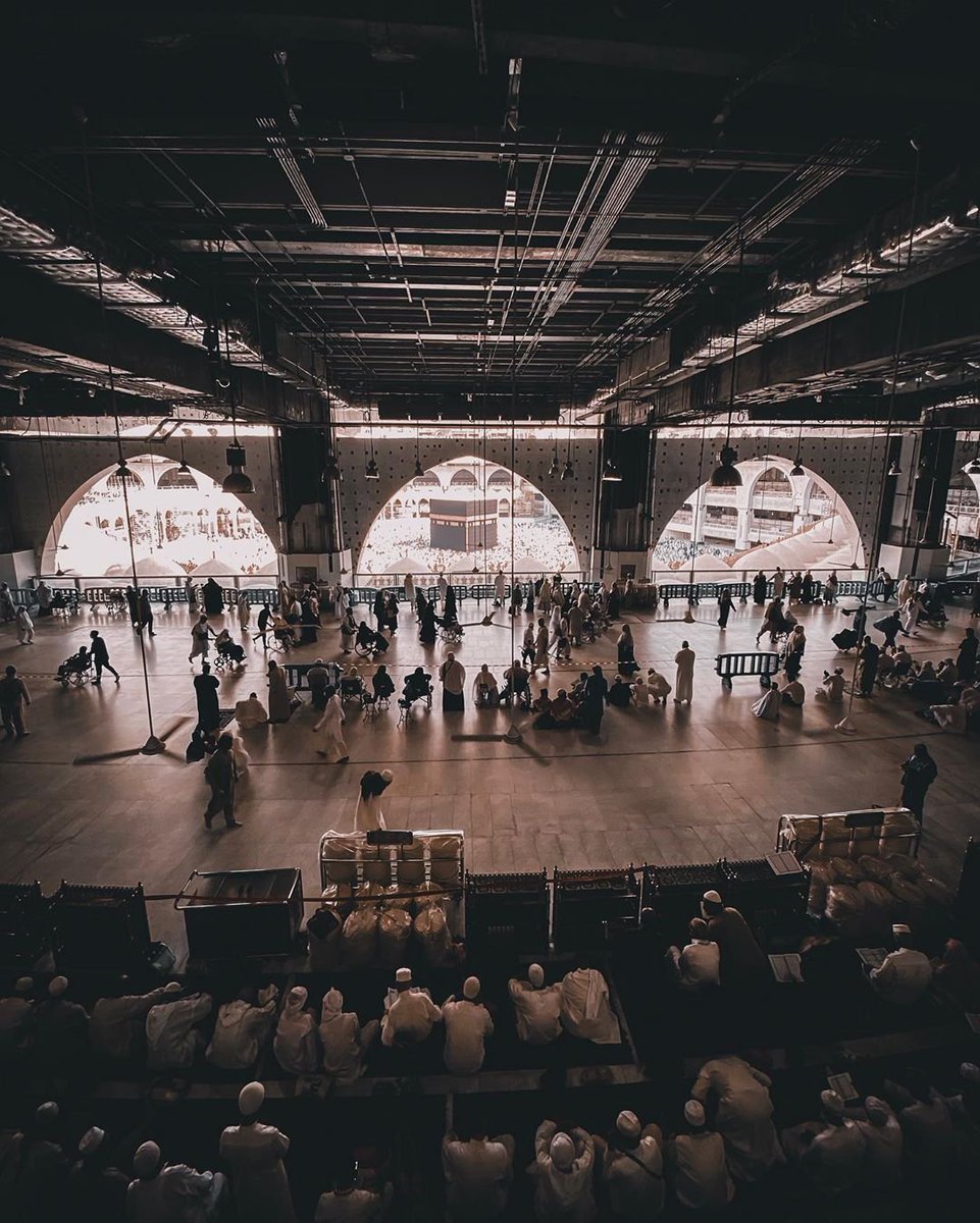 IslamicThinking's tweet photo. Second floor of the Masjid-Al-Haram, Makkah. https://t.co/GrKYb3HzwB