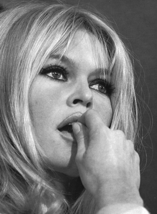 Wishing a Happy Birthday to the wonderful Brigitte Bardot       xxx  