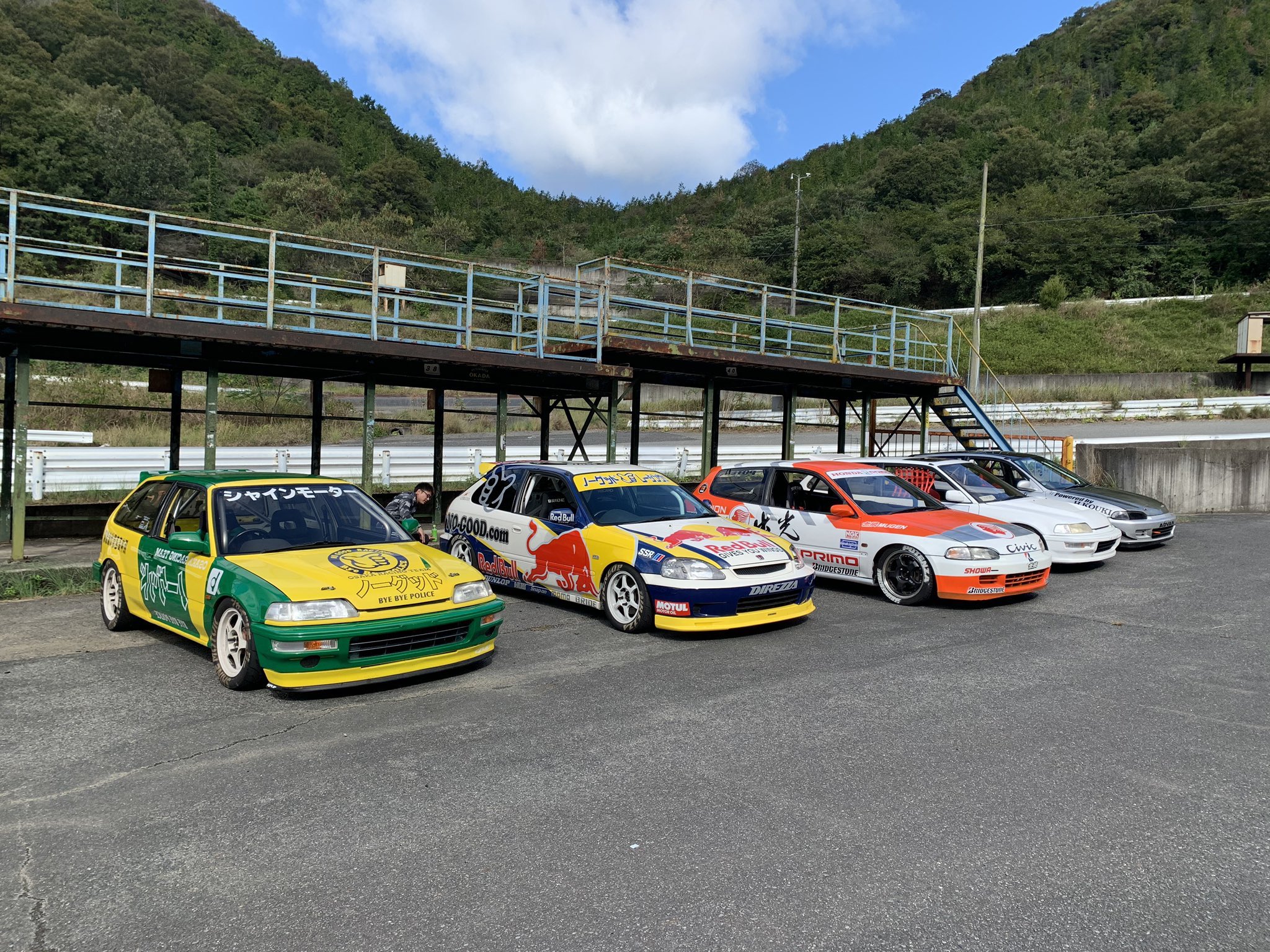 No Good Racing 本垢 若手の子達が 中山サーキットに カッコいい車増えた 頑張ってねー ノーグッドに入りたいとゆうdmが沢山来ますが 条件はなんですか と聞かれますが 1番は チームを御守り代わりにしない人 2番は 集まり事はしっかり