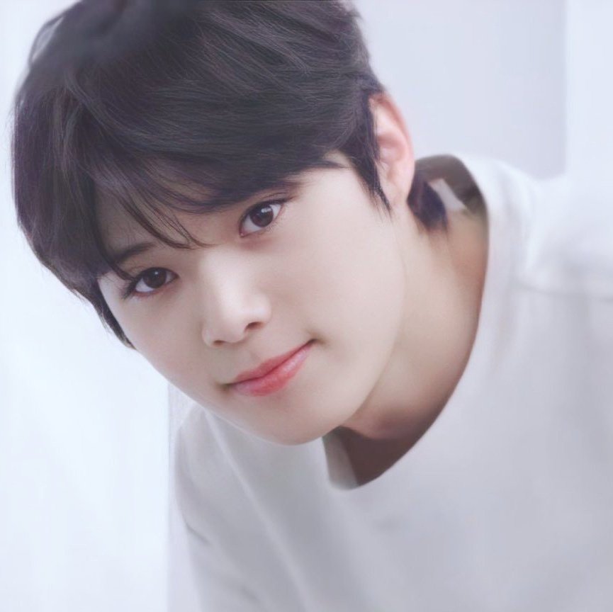 imtheggie's tweet image. 