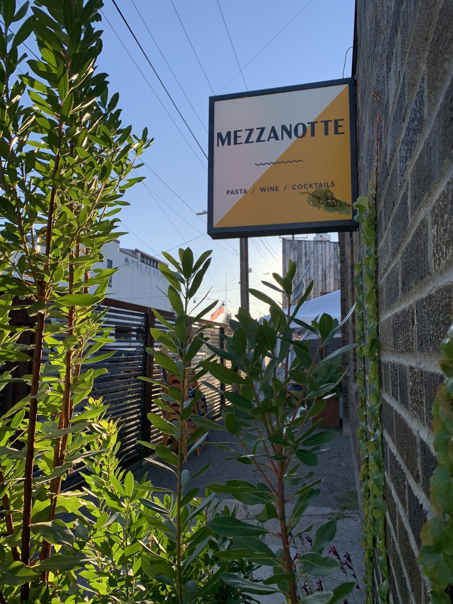 if you are hungry and see this we are open till 9. come get fed &amp; maybe drank too. 🍝👀

#mezzanote 
1210 S. Bailey