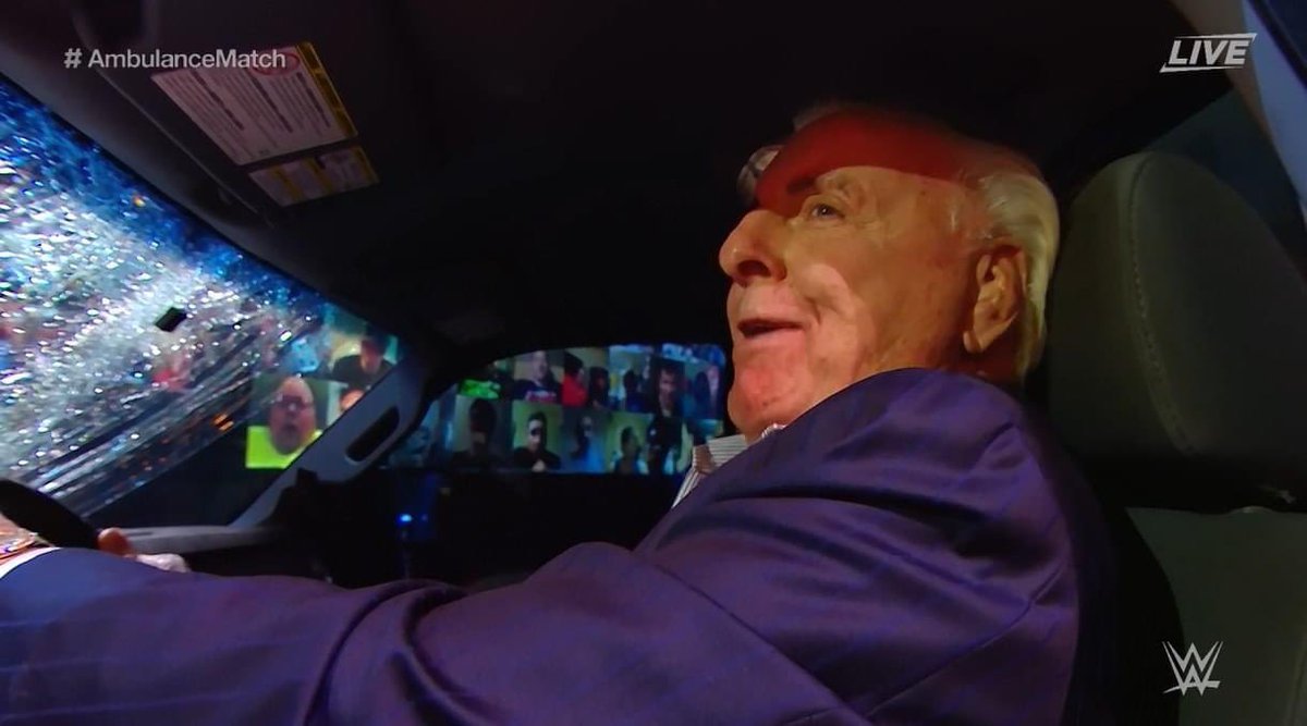 Lucha Libre Online Miren Quien Guiaba La Ambulancia Woooo Wweclash Ricflairnatrboy Lucha Libre Online Miren Quien Guiaba La Ambulancia Woooo Wweclash Ricflairnatrboy
