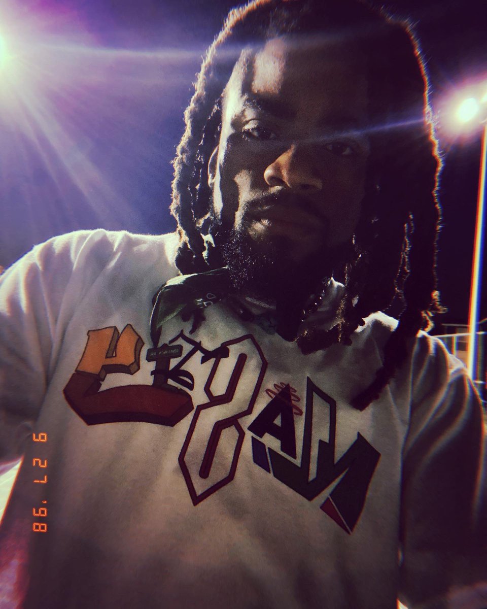 Forteghb's tweet photo. I’m ~HIM~ not them!! 

👕- @nastty614 https://t.co/gcGESrGYzV