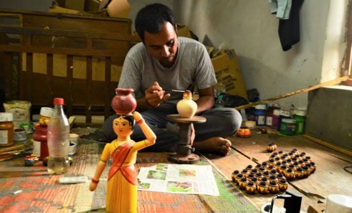 Kāśyapa Saṃhitā hints towards the extensive knowledge of the art of toy-making.The variety & diversity with which the toys were made with precision, the materials used to make them & how they could be used to stimulate the child's imagination to be used as study materials.