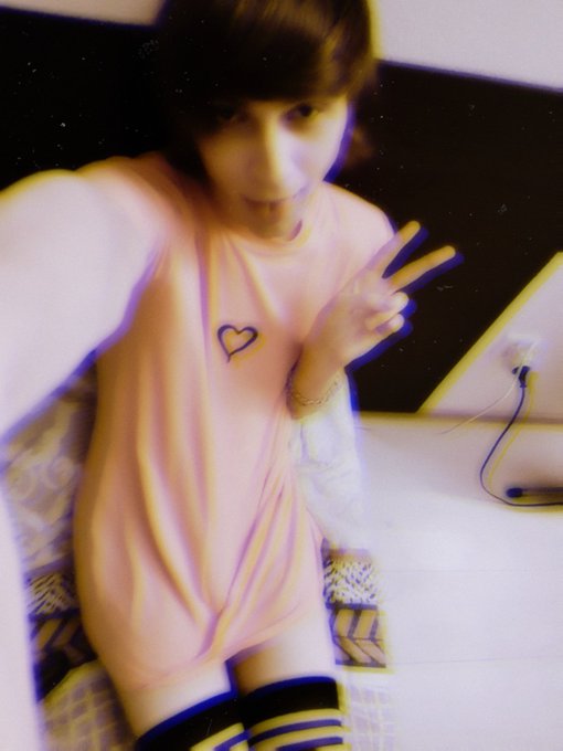 1 pic. #femboy #gay #cuteboy #sissy #newhalf #trap #FlyMyRa https://t.co/FlVdXylBId