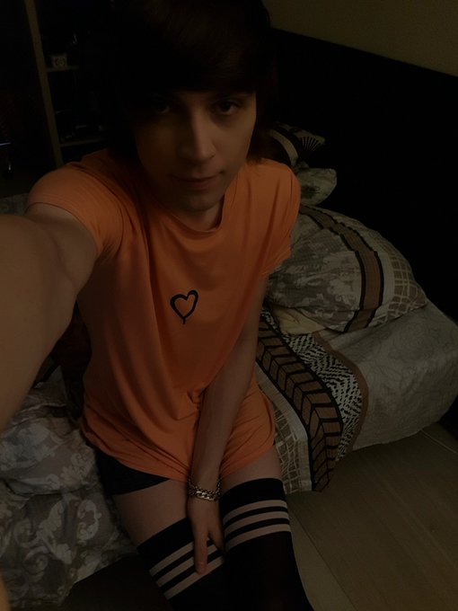 2 pic. #femboy #gay #cuteboy #sissy #newhalf #trap #FlyMyRa https://t.co/FlVdXylBId