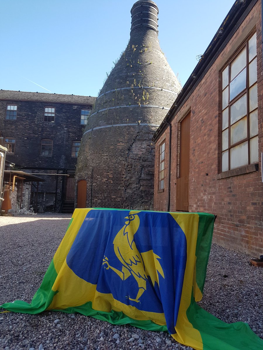 PenkhullflagC's tweet image. come on @DougieMacStoke 
@autocabtaxis 
@Staff_Gatehouse 
@theglosthouse 
@TrenthamEstate 
@SandonHall 
@thepottersclub 
@joeclarkek1 
@appetitestoke 

#YOURCITYNEEDSYOU 
#STOKEONTRENT 
#PENKHULLFLAG 
#RT
#votepenkhull @FlagInstitute