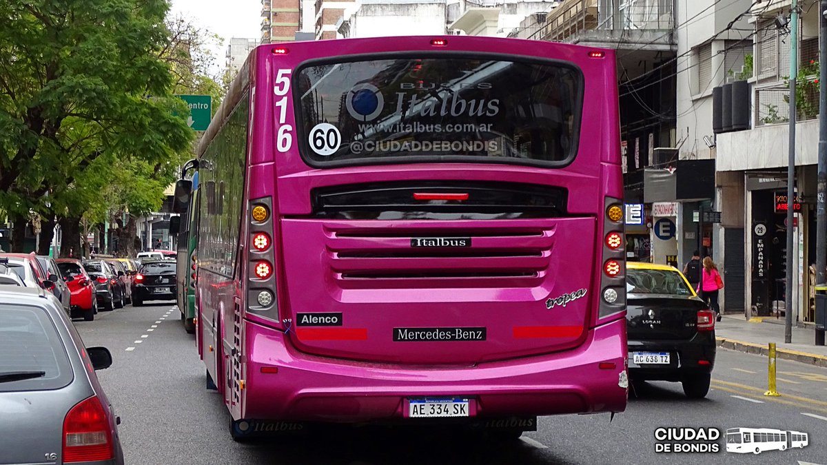 CiudadDeBondis's tweet photo. #NuevaLinea145
EL DEBUT MÁS ESPERADO

Con coches 0km, algunos modelo 2020 ex Linea 114, sin SUBE y coexistiendo con la #Linea141, apareció la Nueva #Linea145 en la calle. La mayoría de la flota son #Italbus sobre chasis #MBO500 con #AsientosAltos 

📸 15/09/2020 https://t.co/KCHQHH4tKT