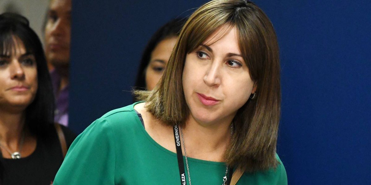 Motinsitepegas's tweet photo. Los atornillados de WVG:

Mariana Cobián - su actual secretaria de prensa, designada al Negociado de Telecomunicaciones

Osvaldo Soto - actual sec Asuntos Públicos, designado como Contralor

Ángelo Cruz - alcalde de Ceiba derrotado en primarias, designado a Servicios Generales https://t.co/zeCFQGHFPe