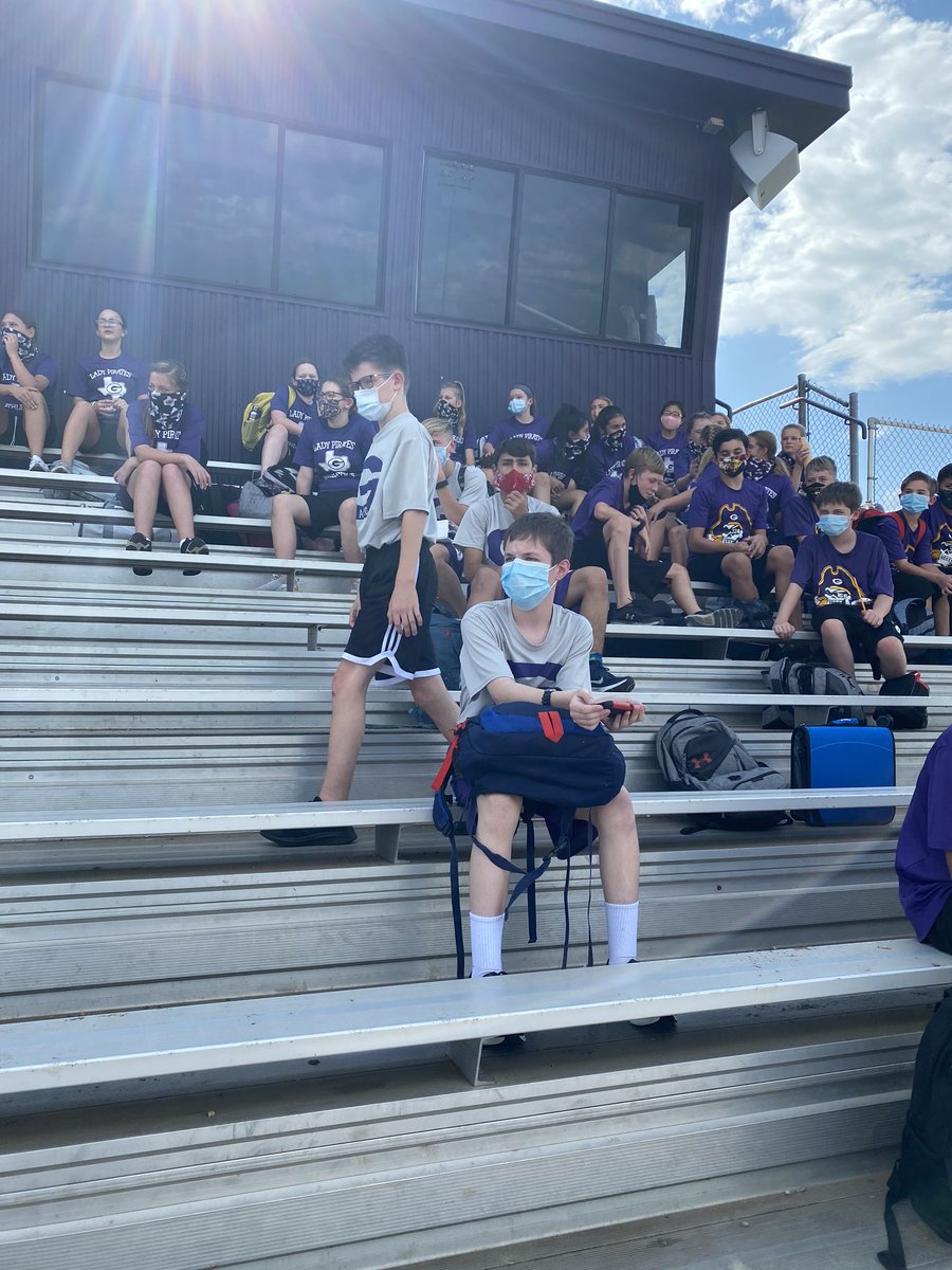 StuCoAMS tweet media