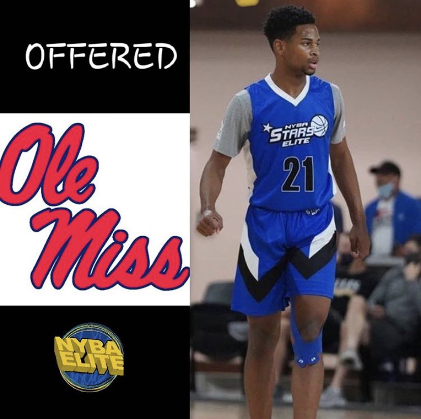 Blessed to receive my first SEC offer from Ole Miss University❤️💙 @NYBABasketball @OleMissMBB https://t.co/DbvaDVArcg