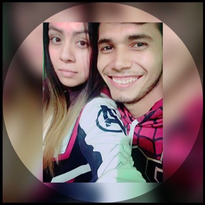 #NewProfilePic enamorada completamente d el y su sonrisa 😍💕