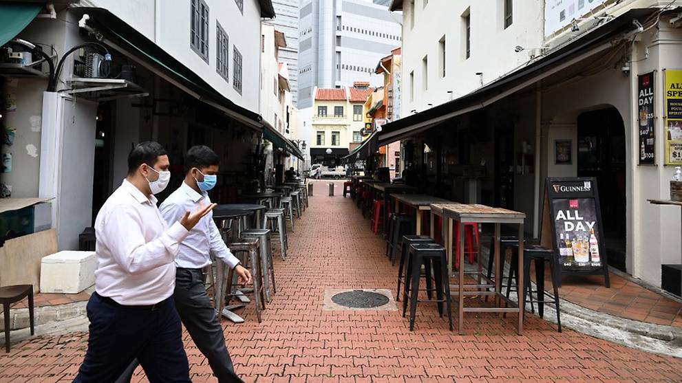 infoblazesea's tweet image. #WorkPass changes unlikely to affect plans of foreign firms, but companies caution against anti-foreigner sentiments

LetsTalkCity #Business #Jobs #ForeignerWorkers
#Singapore #SoutheastAsia
Via channelnewsasia.com bit.ly/32yGYIA