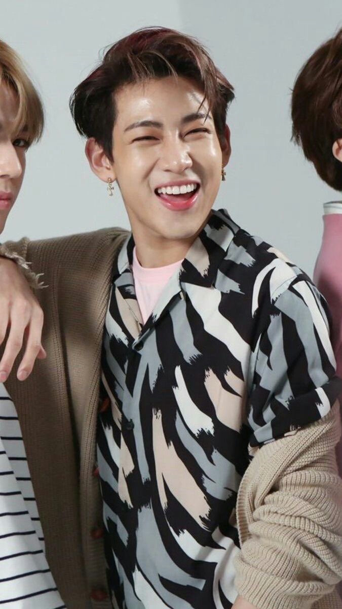 bambam being the  emoji ;a devastating thread ♡ #BamBam  @BamBam1A