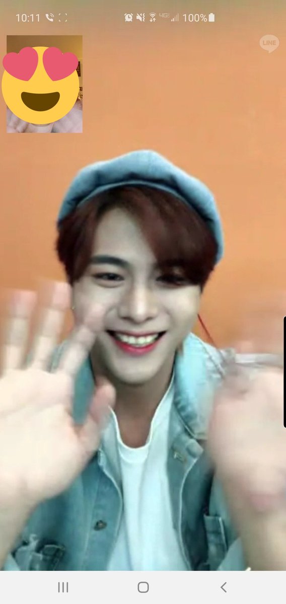 kpopmultitrash's tweet photo. So happy I got to be a part of @dcoy_official 's first ever video call. We were all nervous haha...but thank you again DCoy for putting out quality music! DYou will always support you!!! #DCoy #DYou #DCoyVideoCall https://t.co/QB0QfTCl97