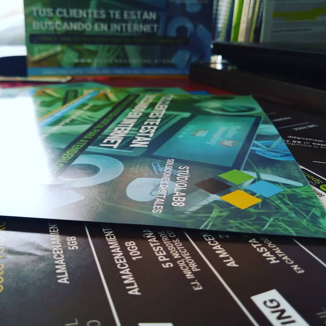 StudioLab8's tweet photo. En StudioLab8 nos hemos puesto como objetivo impulsar la transformación digital en México y en este mes patriótico queremos invitar a los líderes y dueños de negocios a renovarse, estamos ofreciendo asesorías gratuitas para ayudarlos a llevar su negocio a Internet https://t.co/BnUmLYk9Fo