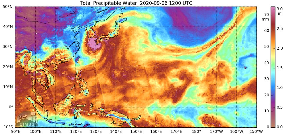 数値予報モデルでの台風勢力の過大評価が乾燥空気の流入がなかったからとのことだが, 衛星観測の積算水蒸気量だと, 実際でも台風中心付近まで乾燥空気は到達してないように見える (常に 70 mm 程度を維持). 本当にこれが影響したのかな？