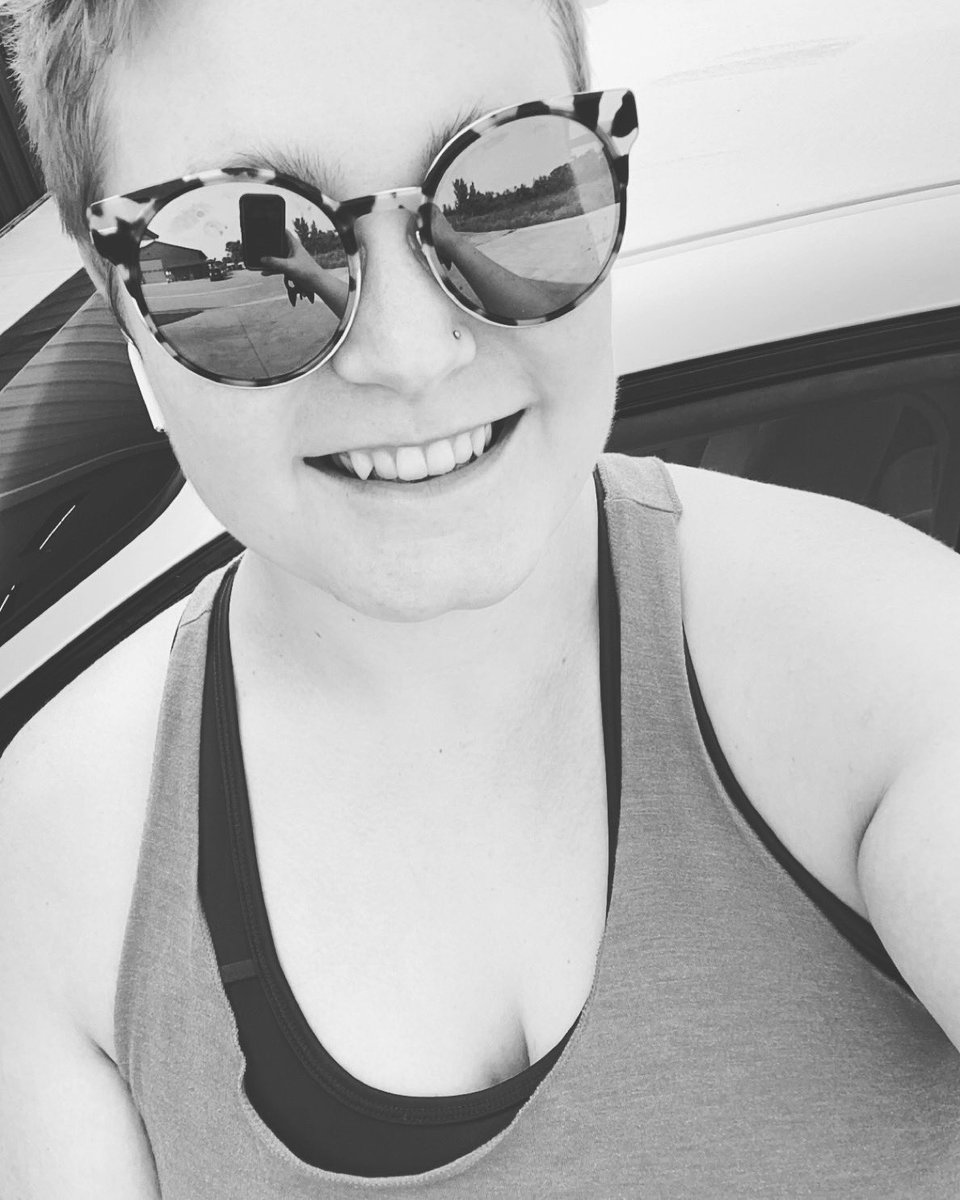masen_quist's tweet photo. Nothing like dropping 50lbs to make you love selfies again! #wwpurpleplan #weightwatchers #weightloss #50lbsdown https://t.co/fAXfwLMK98