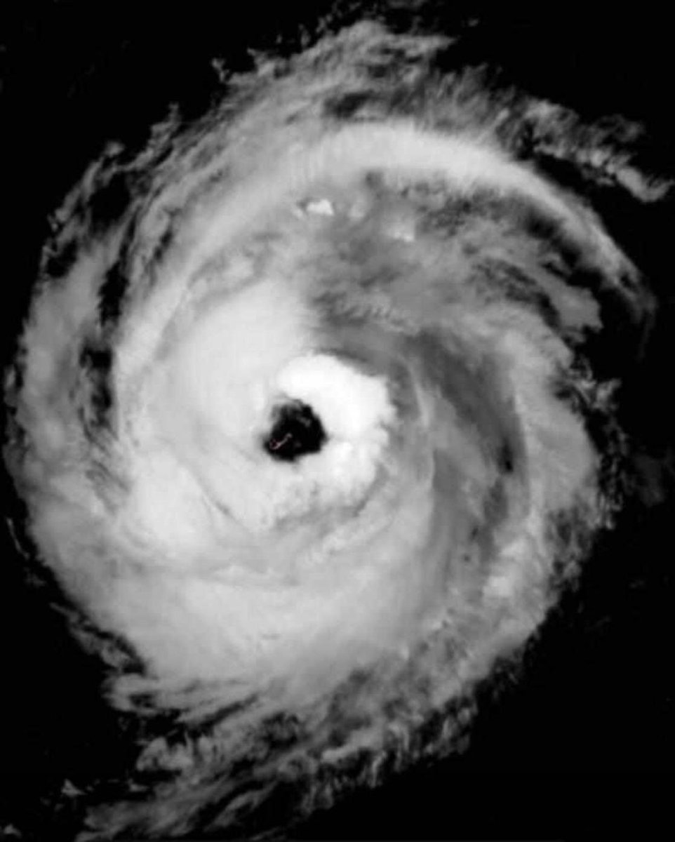 Ari Chatterjee tweet media