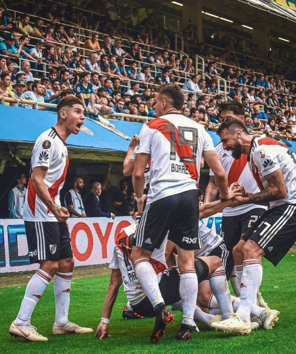 turcocarp's tweet photo. MAÑANA VUELVE RIVER https://t.co/y7lzXb4qeU