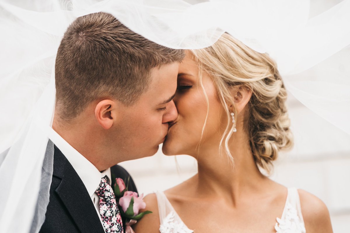 meganthomas16_'s tweet photo. I MARRIED MY BEST FRIEND https://t.co/5PtUEilE96