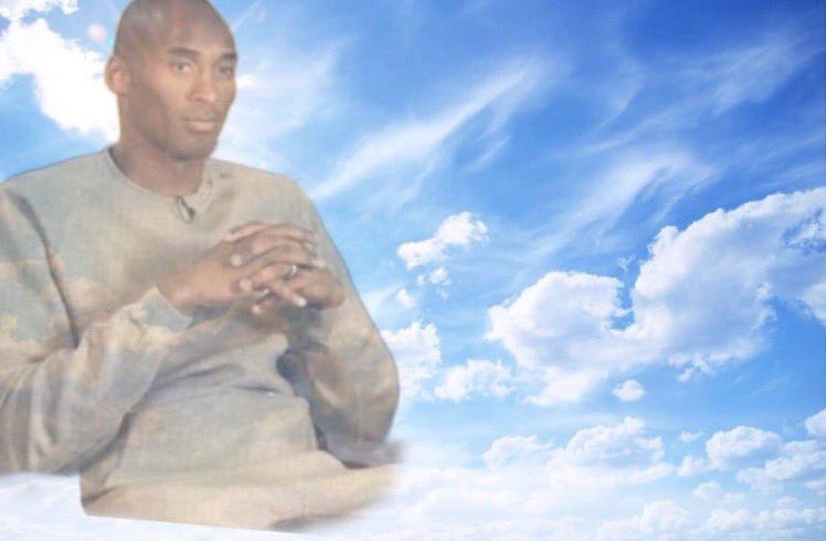 eman2k_'s tweet photo. Kobe right now after watching the Clippers blow a 3-1 lead: https://t.co/hTBBsCEQss