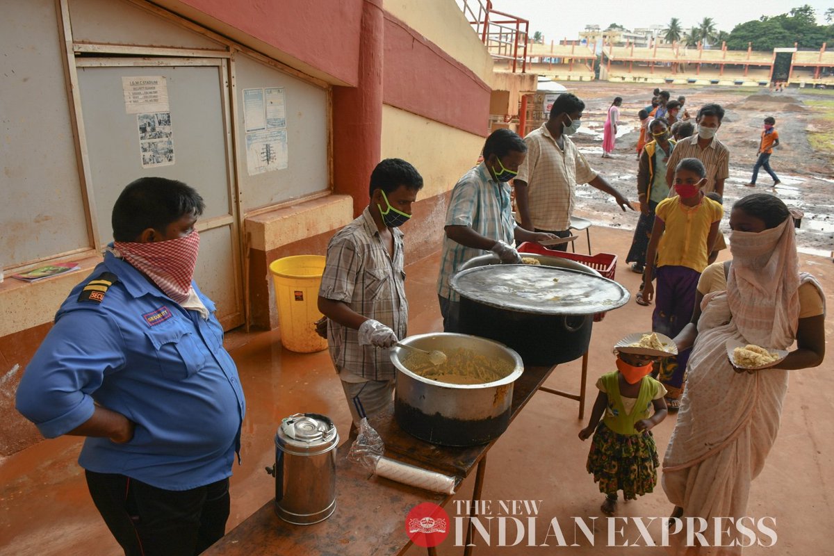 prasantmadugula's tweet photo. Residents of #lowlying areas shifted to #reliefcamp set up at #IGMCstadium as their houses were #inundated in #floodwater released downstream #PrakasamBarrage in #Vijayawada
@NewIndianXpress @xpressandhra 
@Kalyan_TNIE @shibasahu2012 
@Ravindra_TNIE https://t.co/es2VeMdJUD