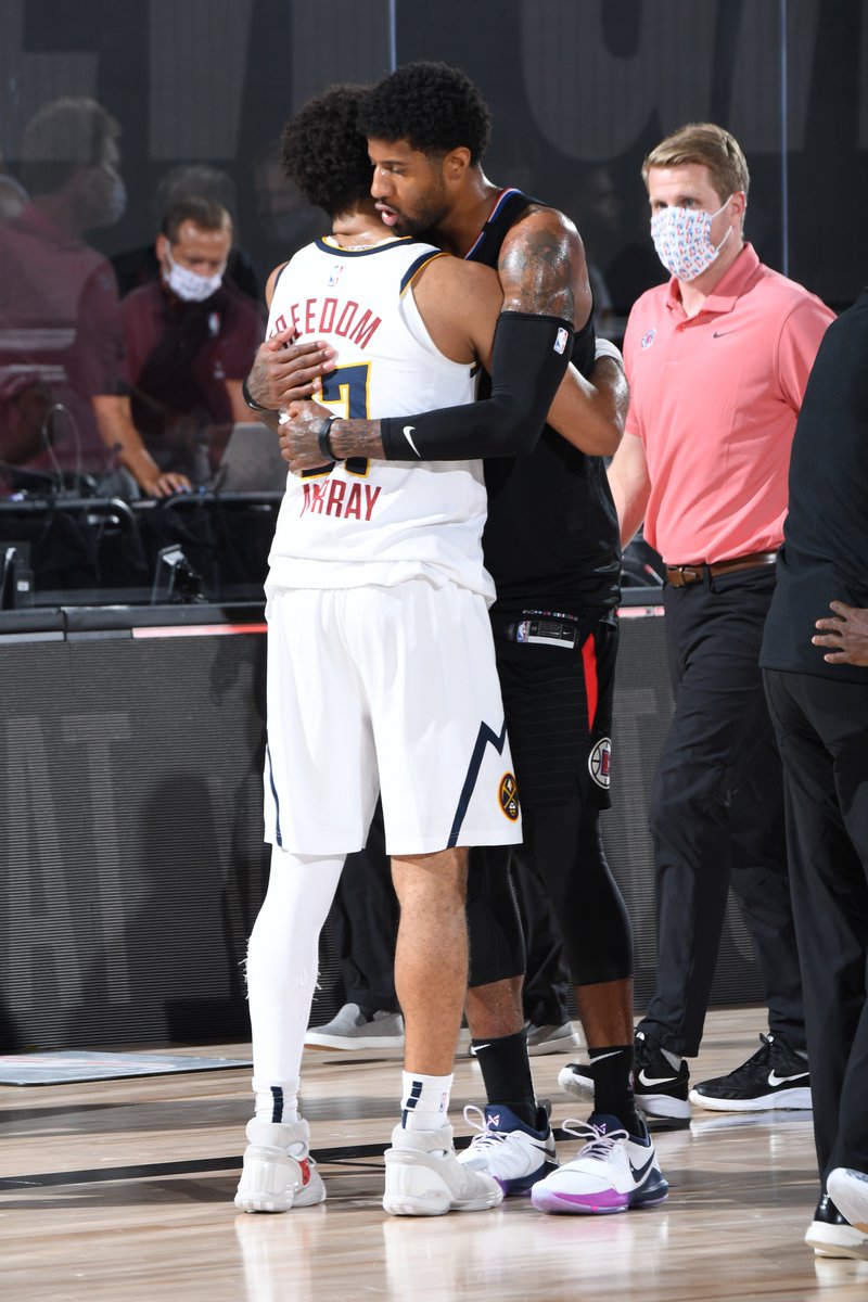 nuggets's tweet image. ✊ @LAClippers