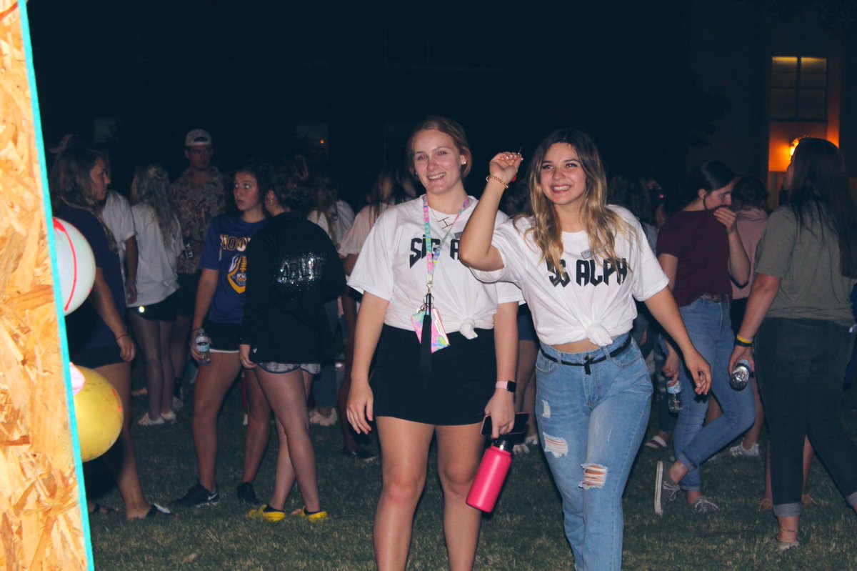 HSUSigmaAlpha's tweet photo. rushin’ sigma: THATS a bullseye🤩 https://t.co/2DLY0nfLUd