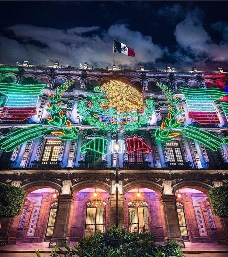 el_cesarramos's tweet photo. Hoy y siempre, VIVA MEXICO CABRONESSS! 🇲🇽 https://t.co/5HP4y2WF13