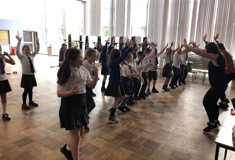 MsMillarHT's tweet photo. I reflected during lockdown when we were open for some chn, worried abt the mental health of chn, staff & parents but actually what we have found is giving chn time to express themselves, just be children & talk about emotional well-being has a positive impact #buildingresilence https://t.co/W9wkAn0ecl